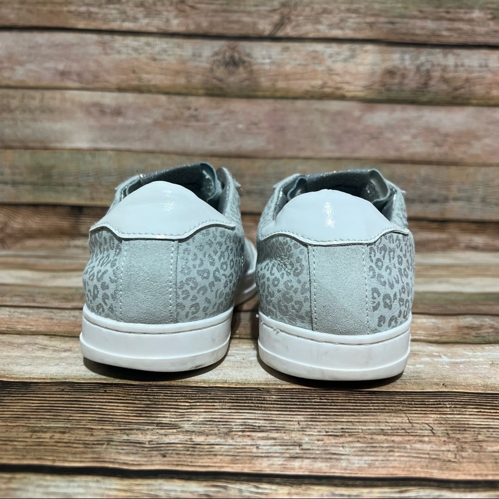 P448 John Low Top Sneakers - Picture 7 of 10